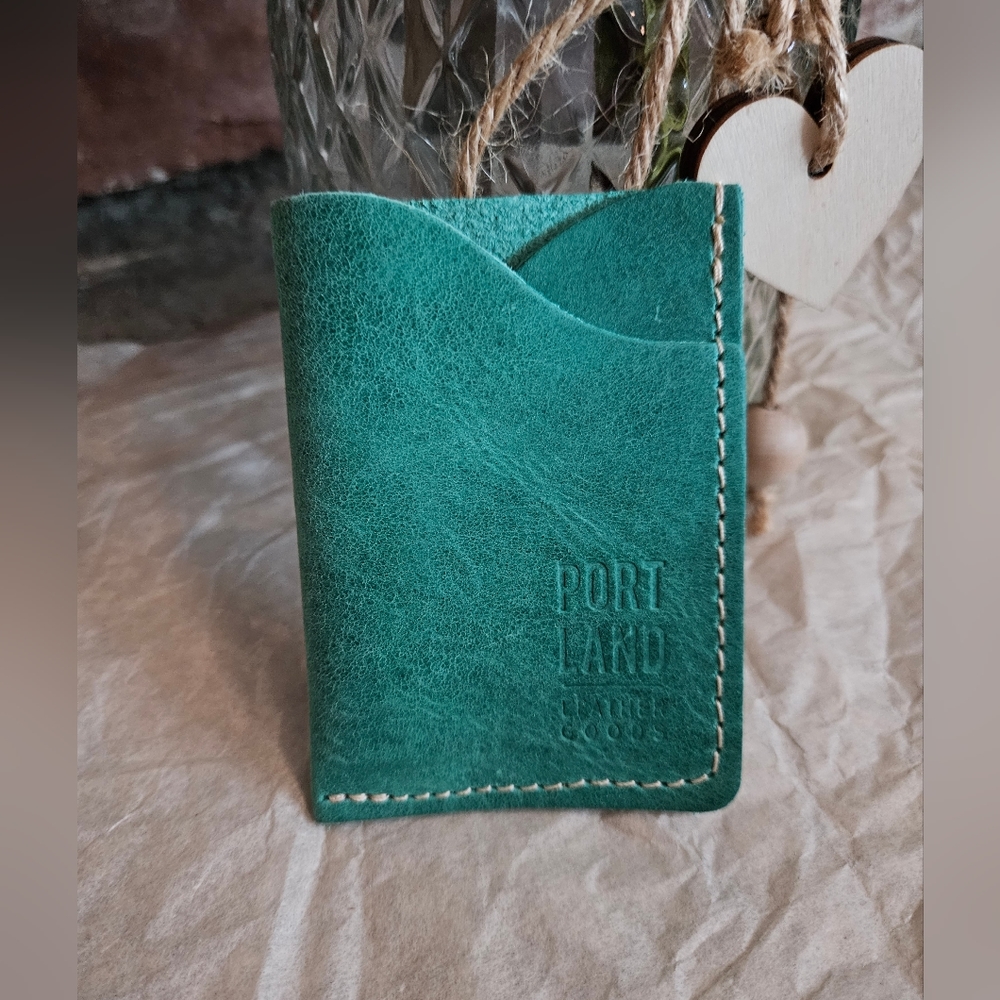 New Portland leather goods reef minimalist card holder